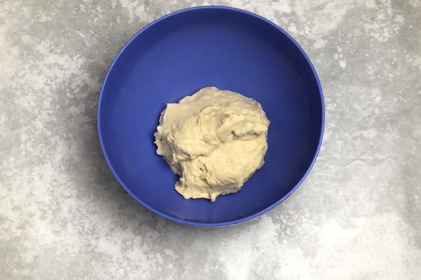 Шаг 8 приготовления Пирожки с рисом и яйцом в духовке