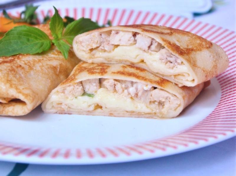 Шаг 13 приготовления Блины с ветчиной и сыром