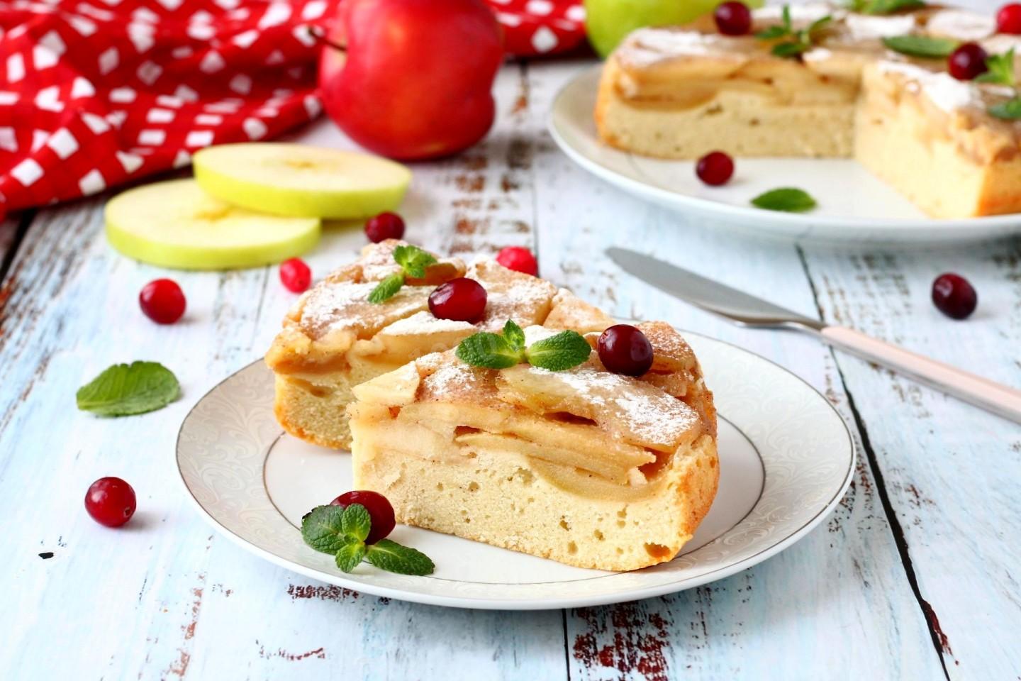 Шаг 20 приготовления Пирог перевертыш с яблоками