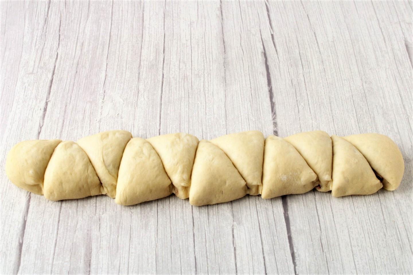 Шаг 19 приготовления Булочки с корицей из дрожжевого теста