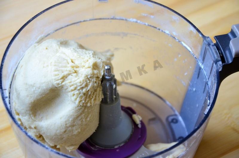 Шаг 4 приготовления Пирожки на сметане Элеш с курицей