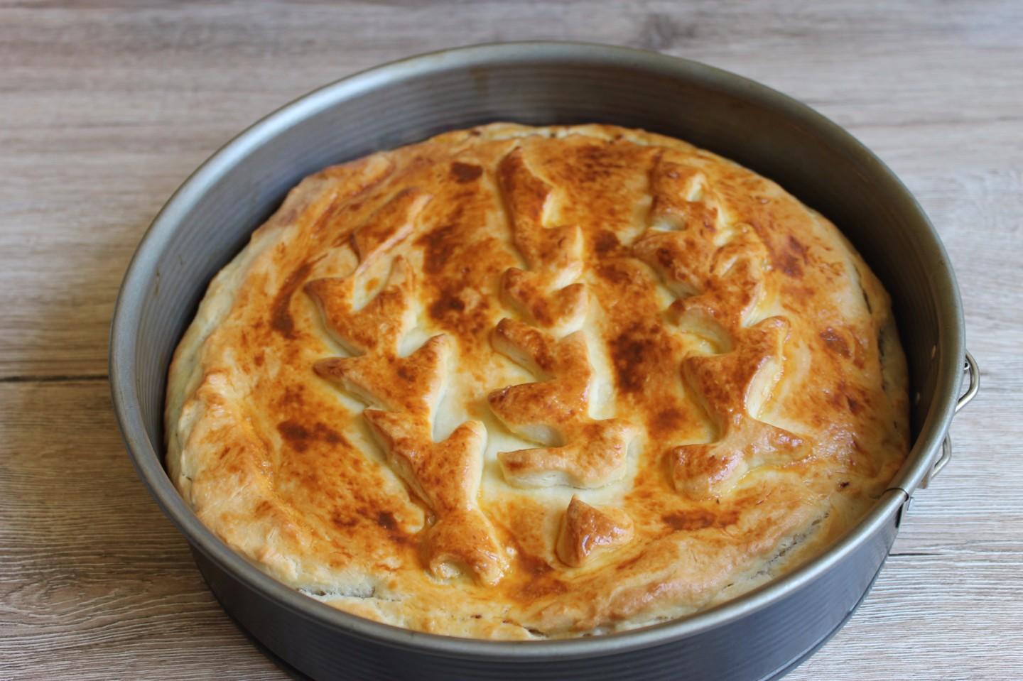 Шаг 15 приготовления Пирог с мясом в духовке из дрожжевого теста