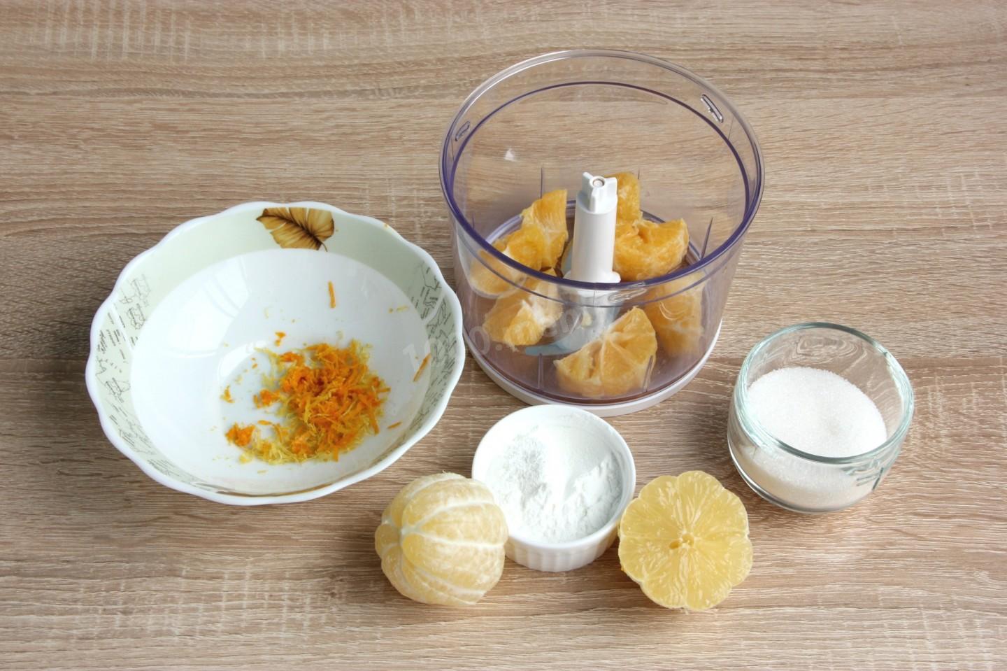 Шаг 5 приготовления Пирог трехслойный с черносливом курагой и орехами