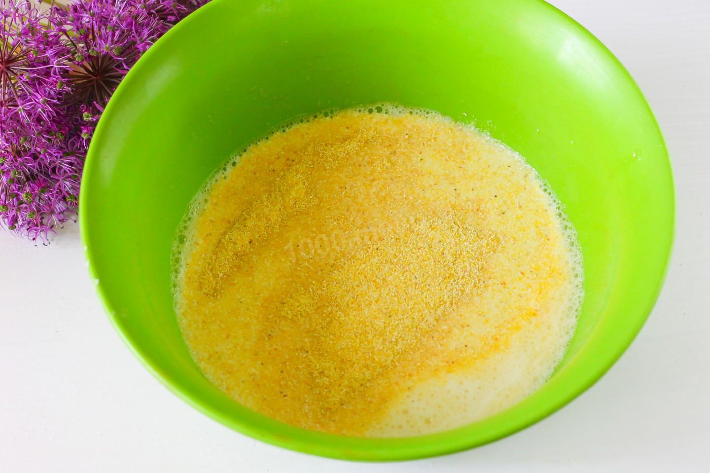 Шаг 4 приготовления Блины из кукурузной муки