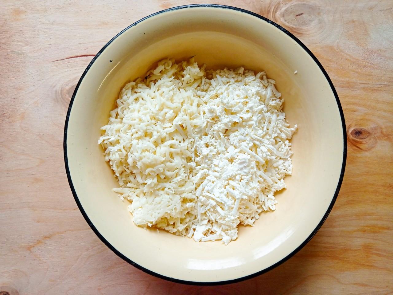 Шаг 2 приготовления Хачапури Пеновани