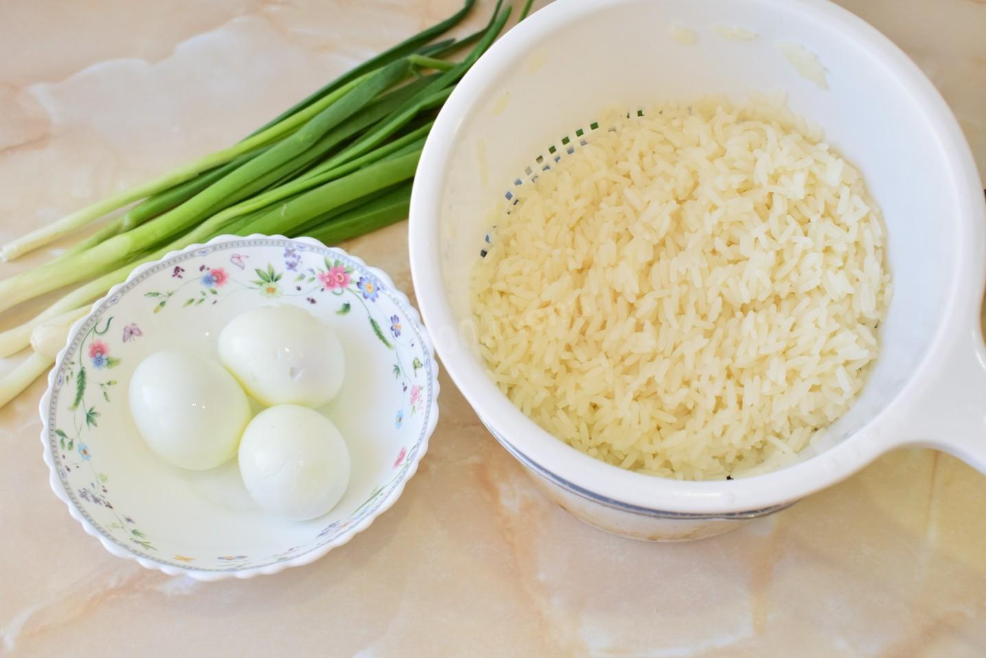 Шаг 7 приготовления Пирог с рисом и яйцом в духовке