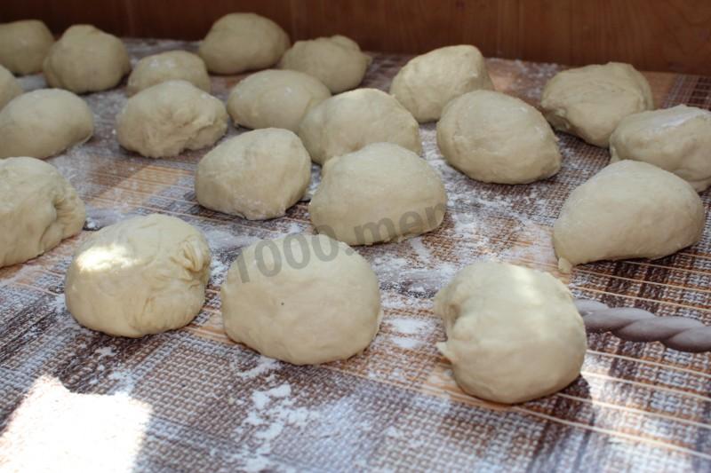 Шаг 15 приготовления Пирожки с абрикосами в духовке