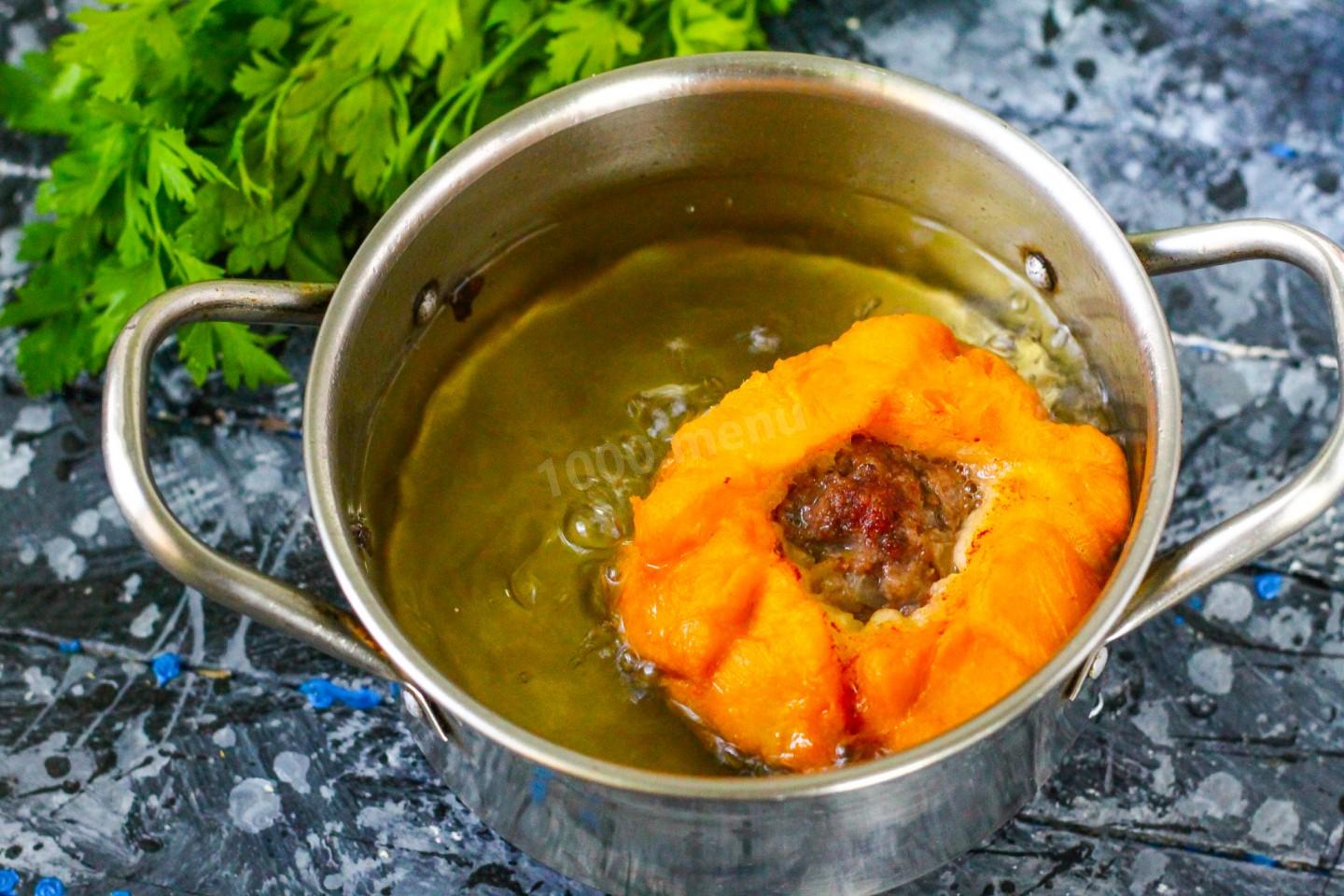 Шаг 10 приготовления Беляши татарские с мясом