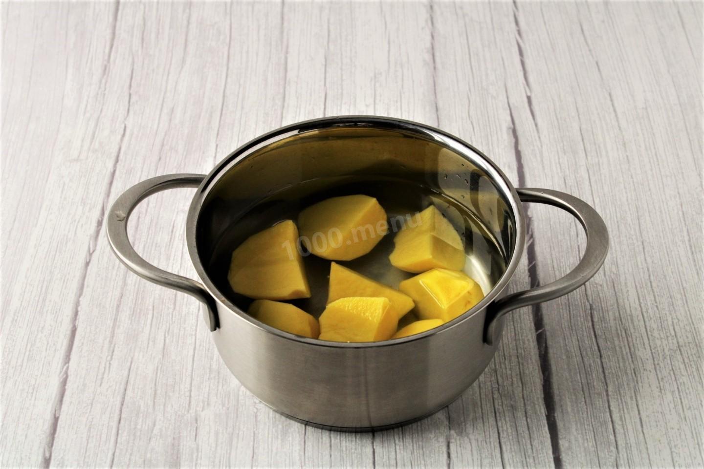 Шаг 12 приготовления Пирожки с мясом и картошкой в духовке
