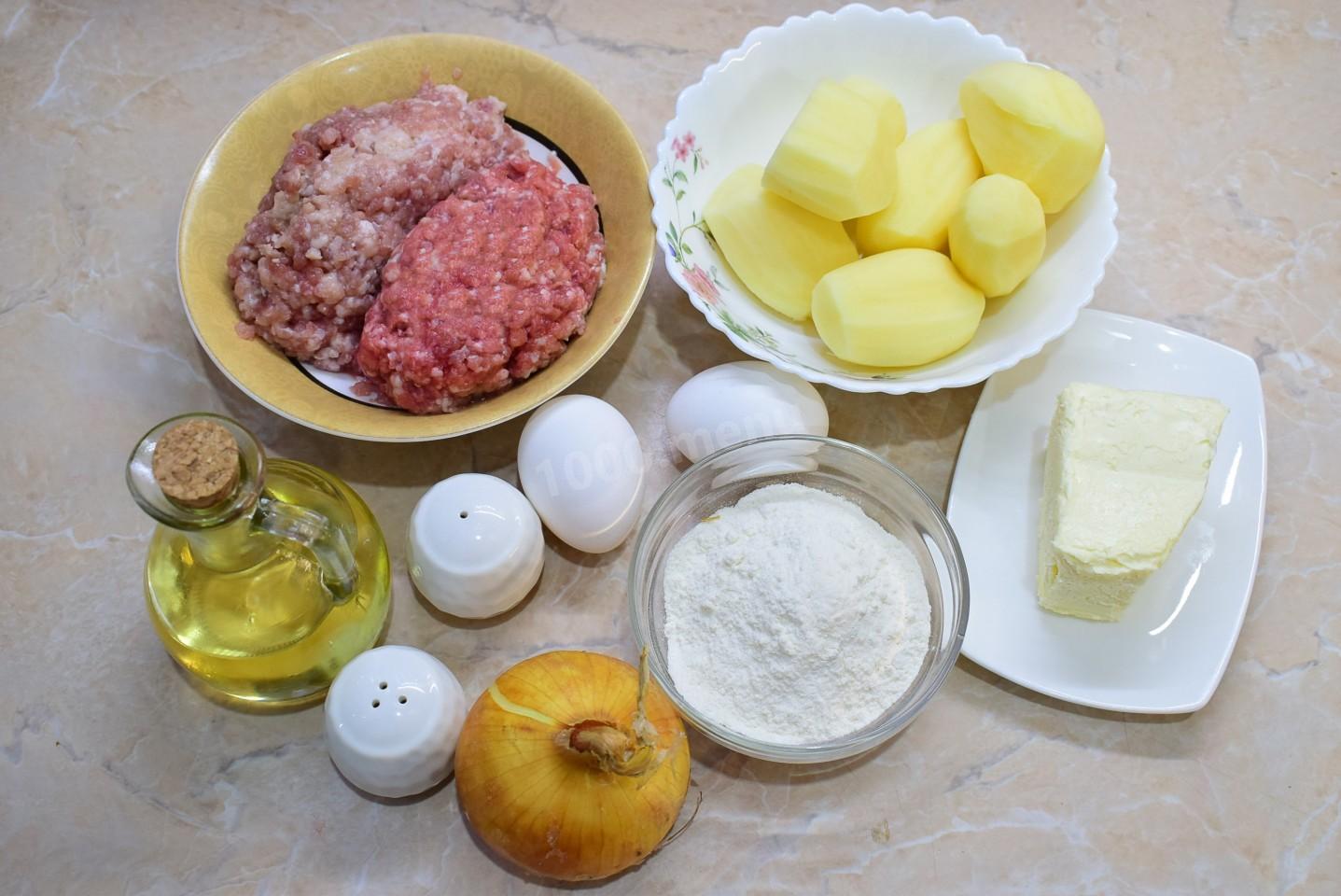 Шаг 1 приготовления Пирожки из картофельного пюре на сковороде