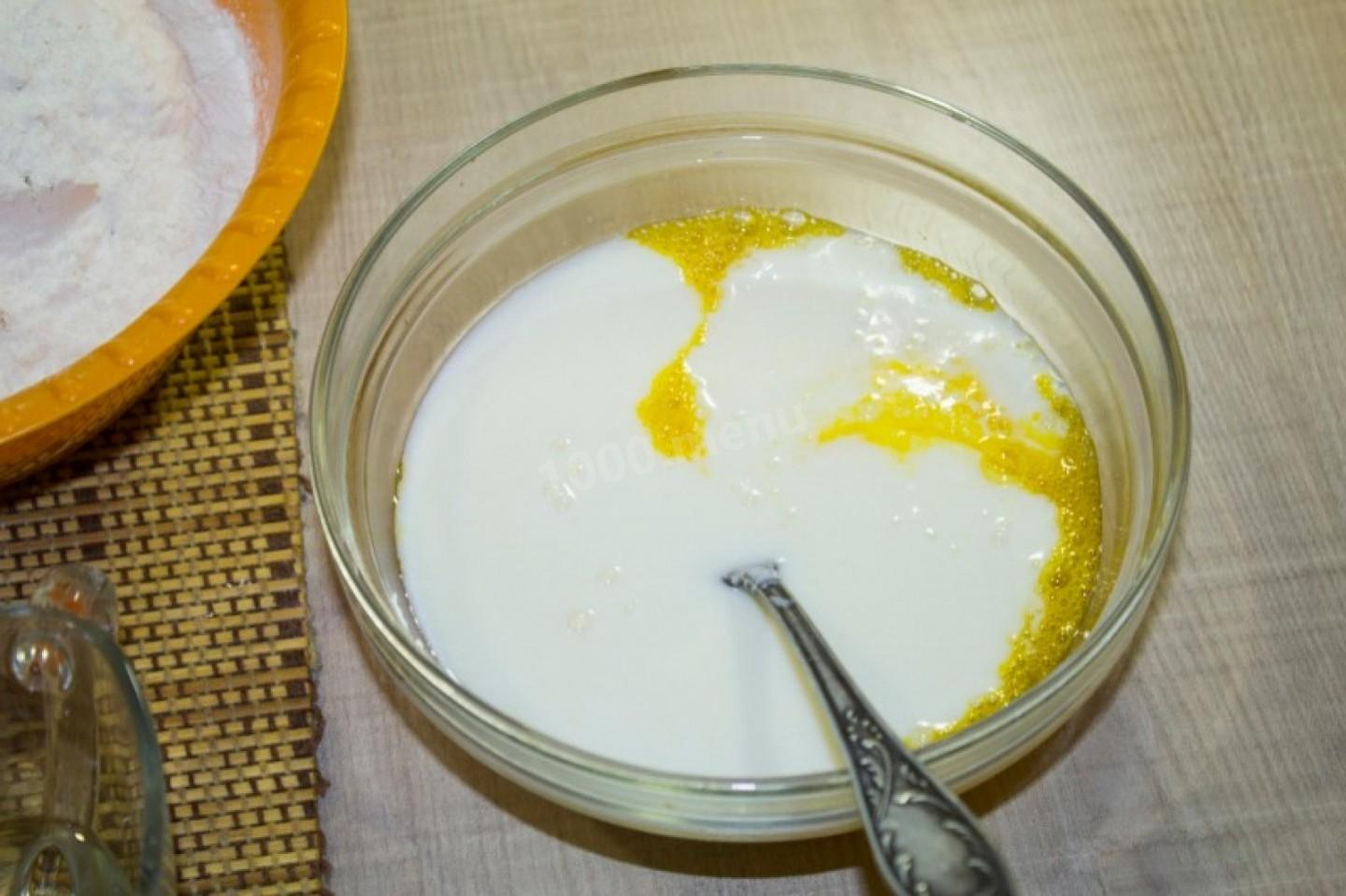 Шаг 5 приготовления Хачапури без дрожжей с сыром на сковороде