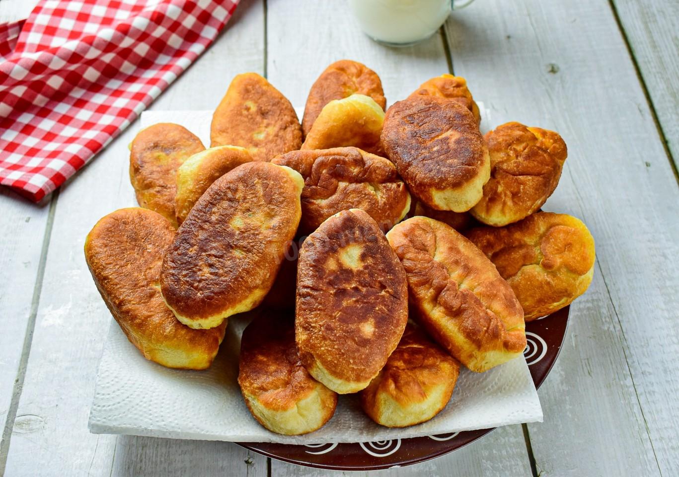 Шаг 12 приготовления Пирожки с начинкой из картофеля жареные
