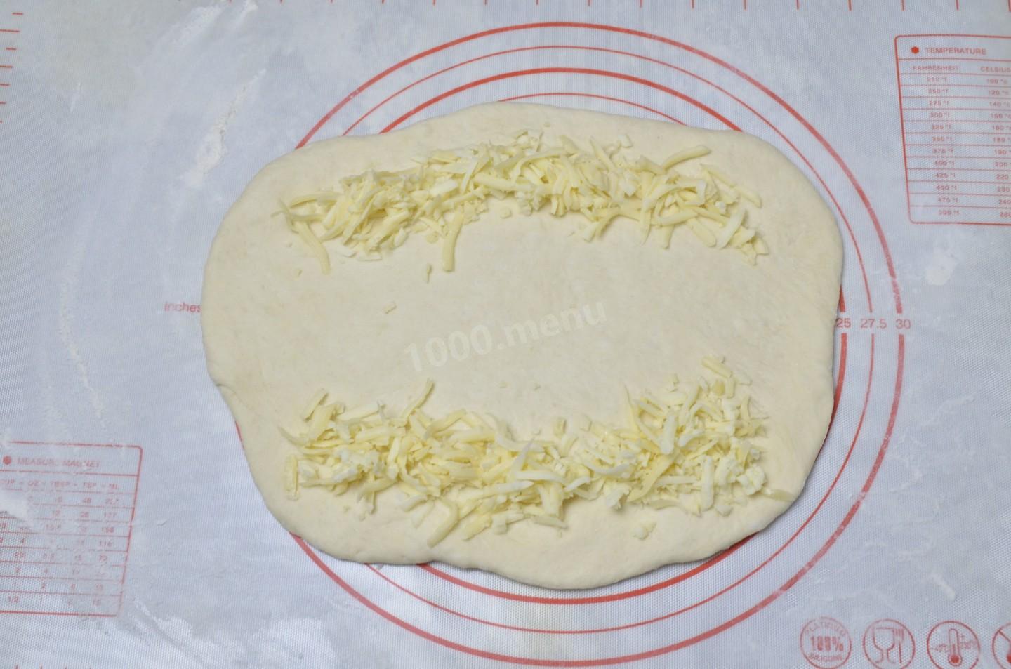Шаг 9 приготовления Хачапури по аджарски с сыром сулугуни в духовке
