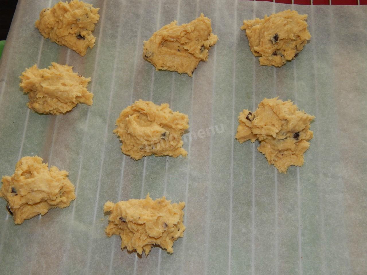 Шаг 8 приготовления Американское печенье кукис с шоколадом