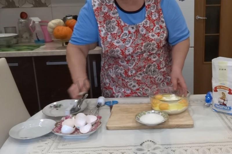Шаг 9 приготовления Бабушкин торт сметанный Бахетле