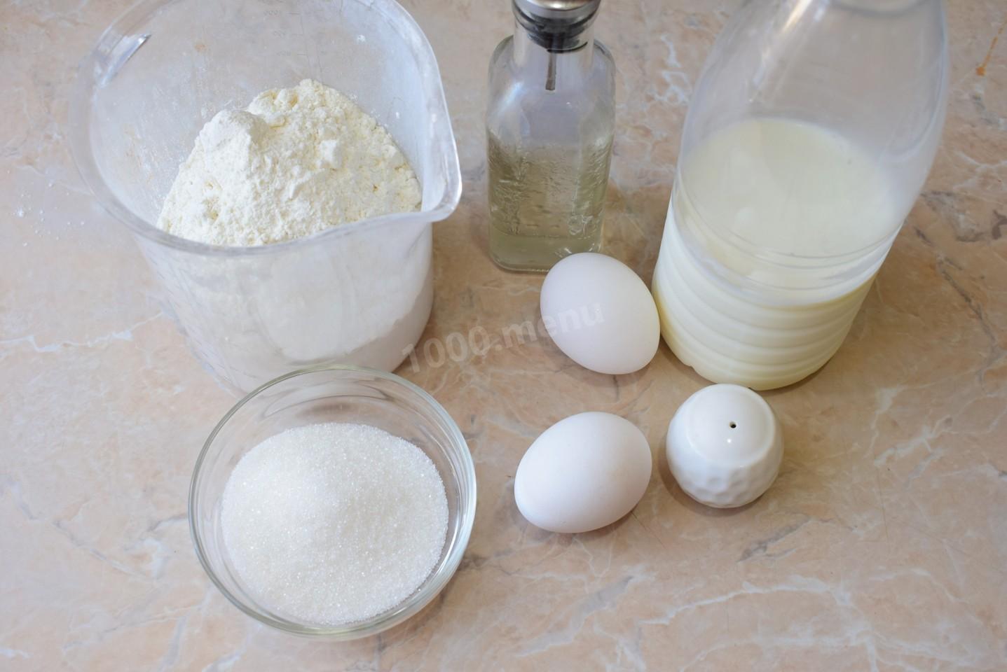 Шаг 1 приготовления Блины в бутылке на молоке