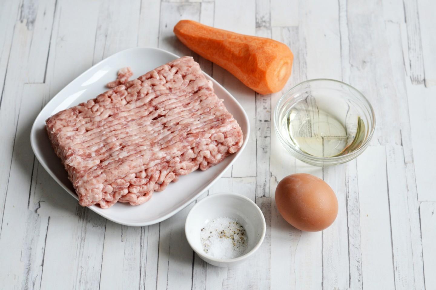 Шаг 1 приготовления Мясная начинка для блинов