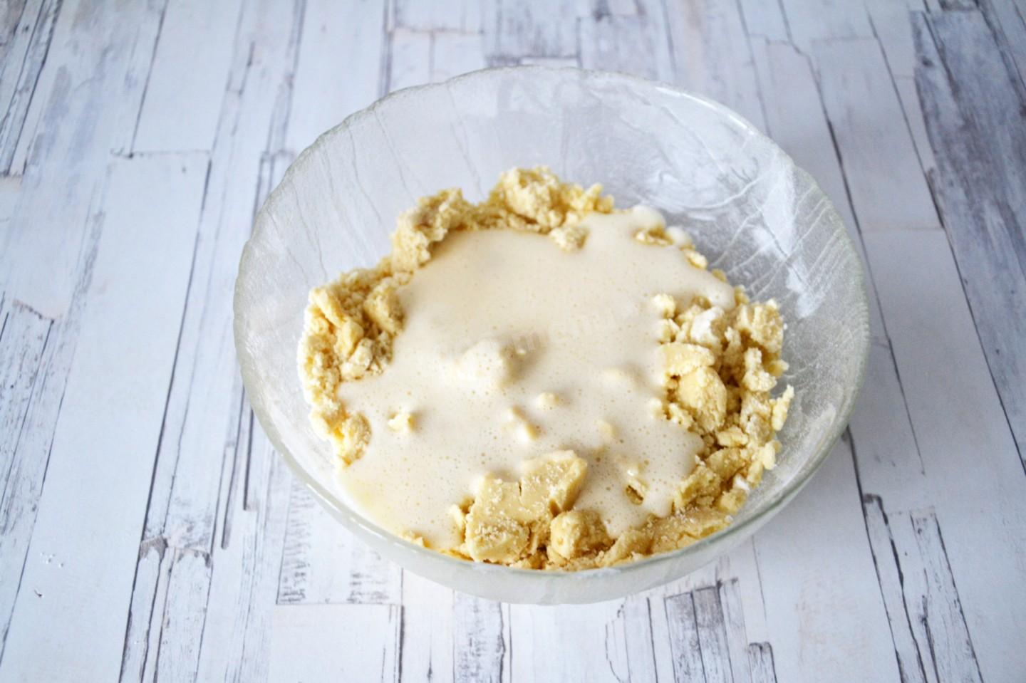 Шаг 6 приготовления Песочная шарлотка с яблоками
