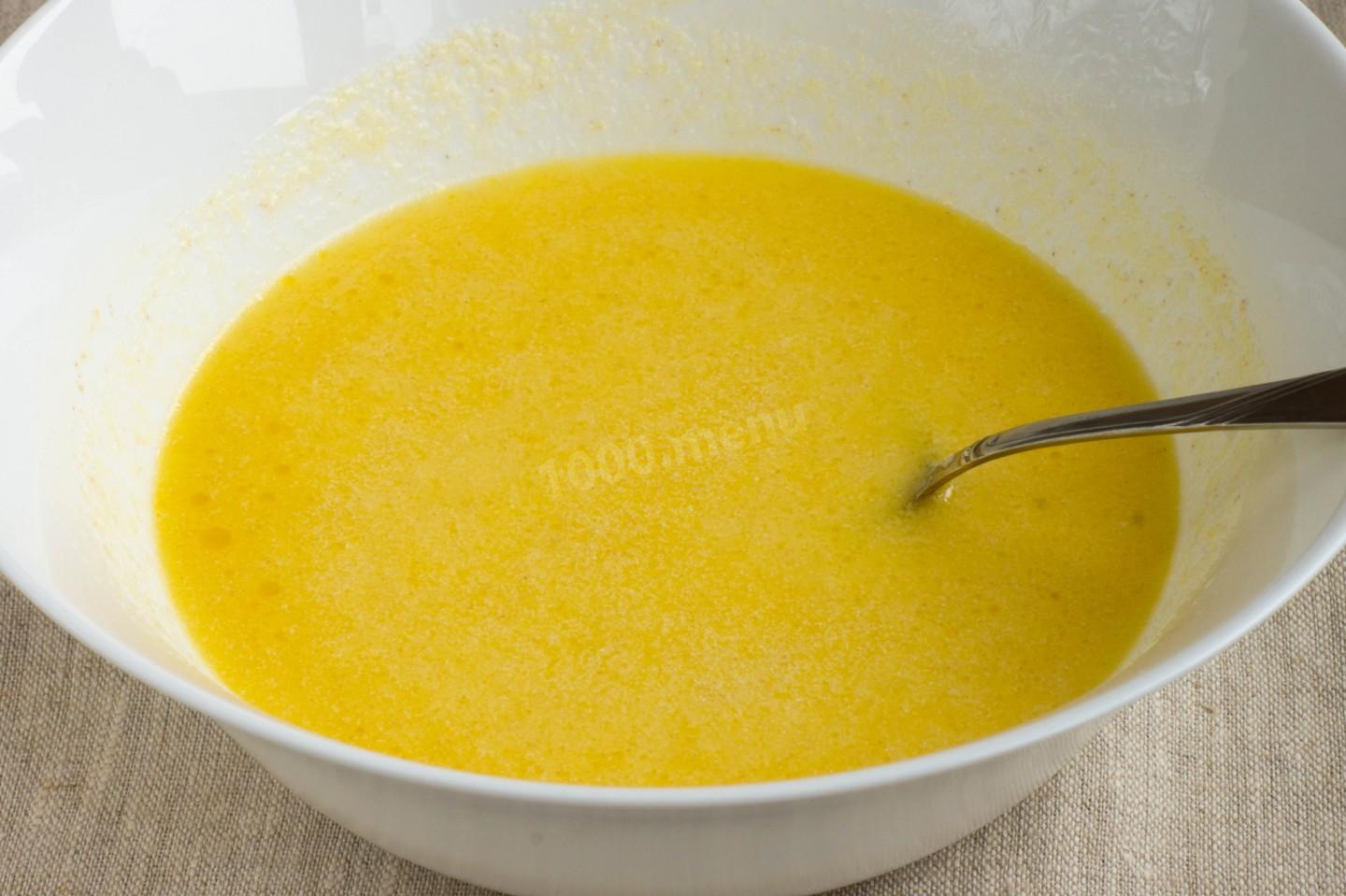 Шаг 4 приготовления Кекс с манкой без яиц