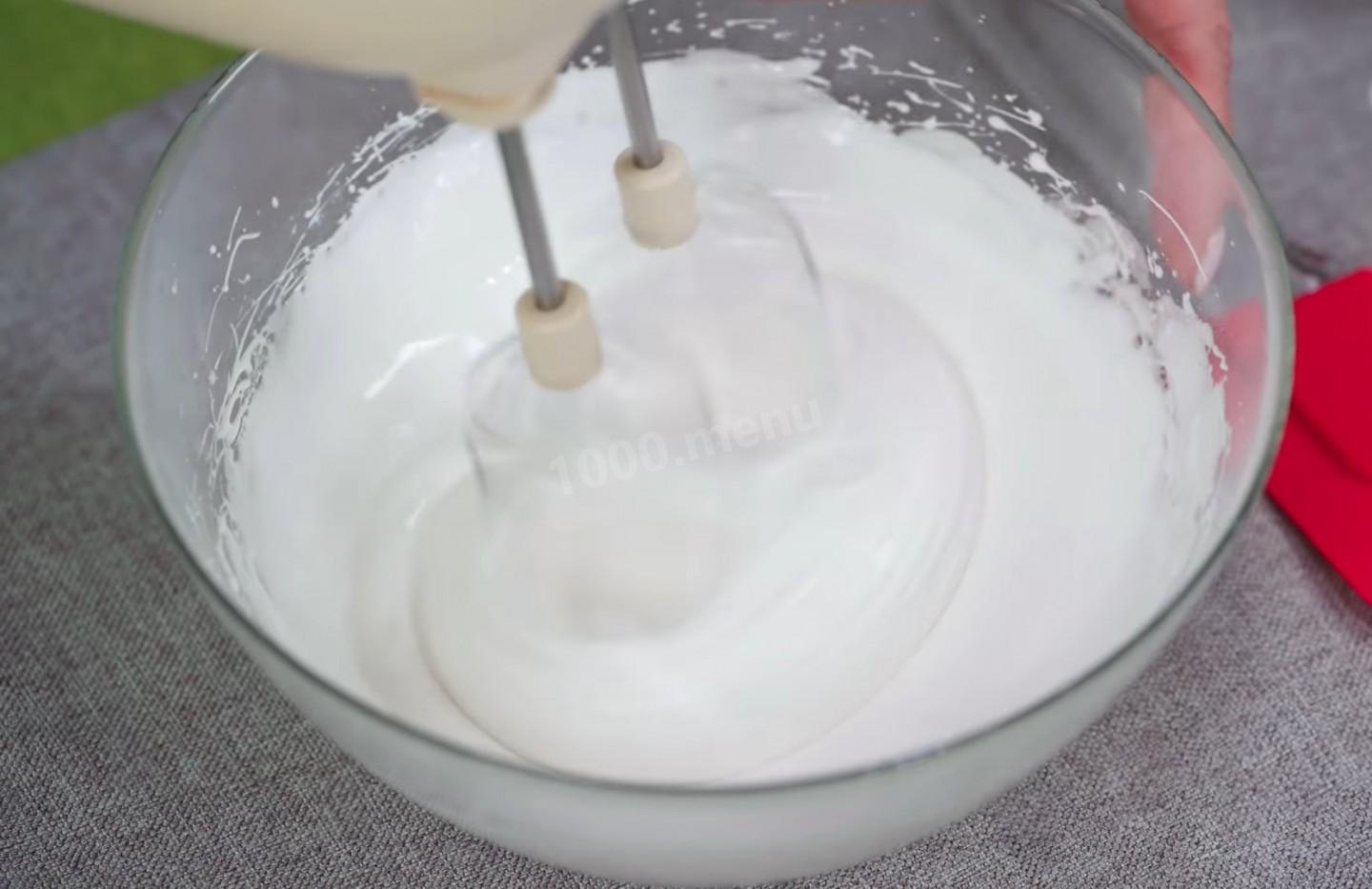 Шаг 5 приготовления Классическое пирожное безе