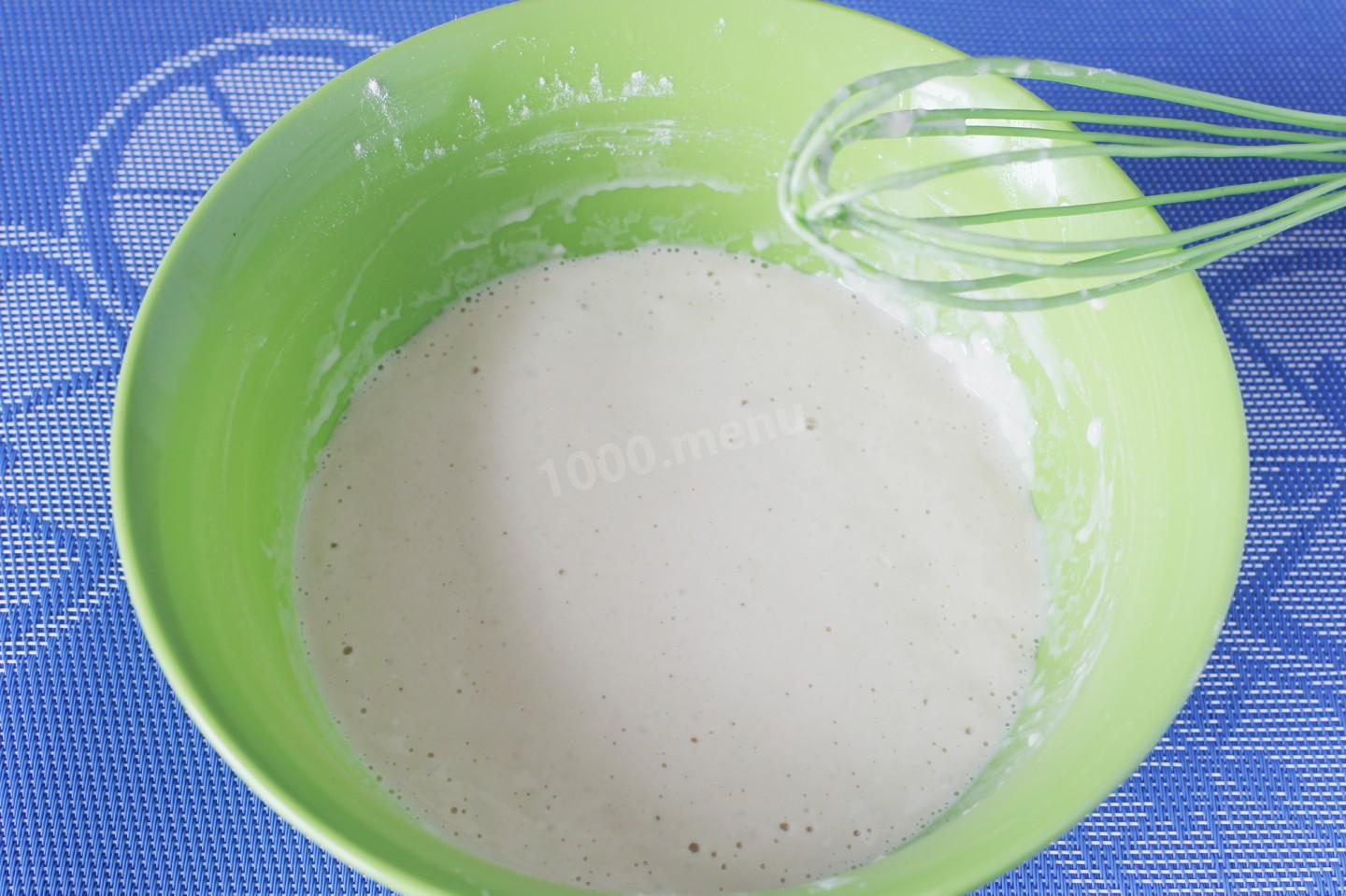 Шаг 1 приготовления Жареные дрожжевые пирожки с начинкой из куриной печени