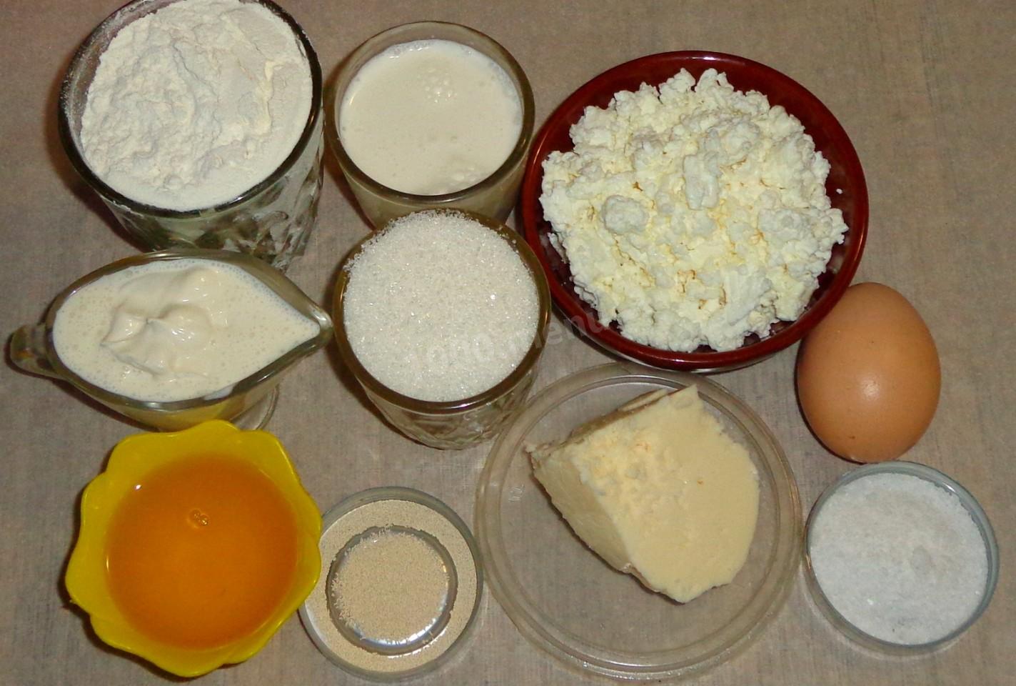 Шаг 1 приготовления Булочки спиральки с корицей и творогом