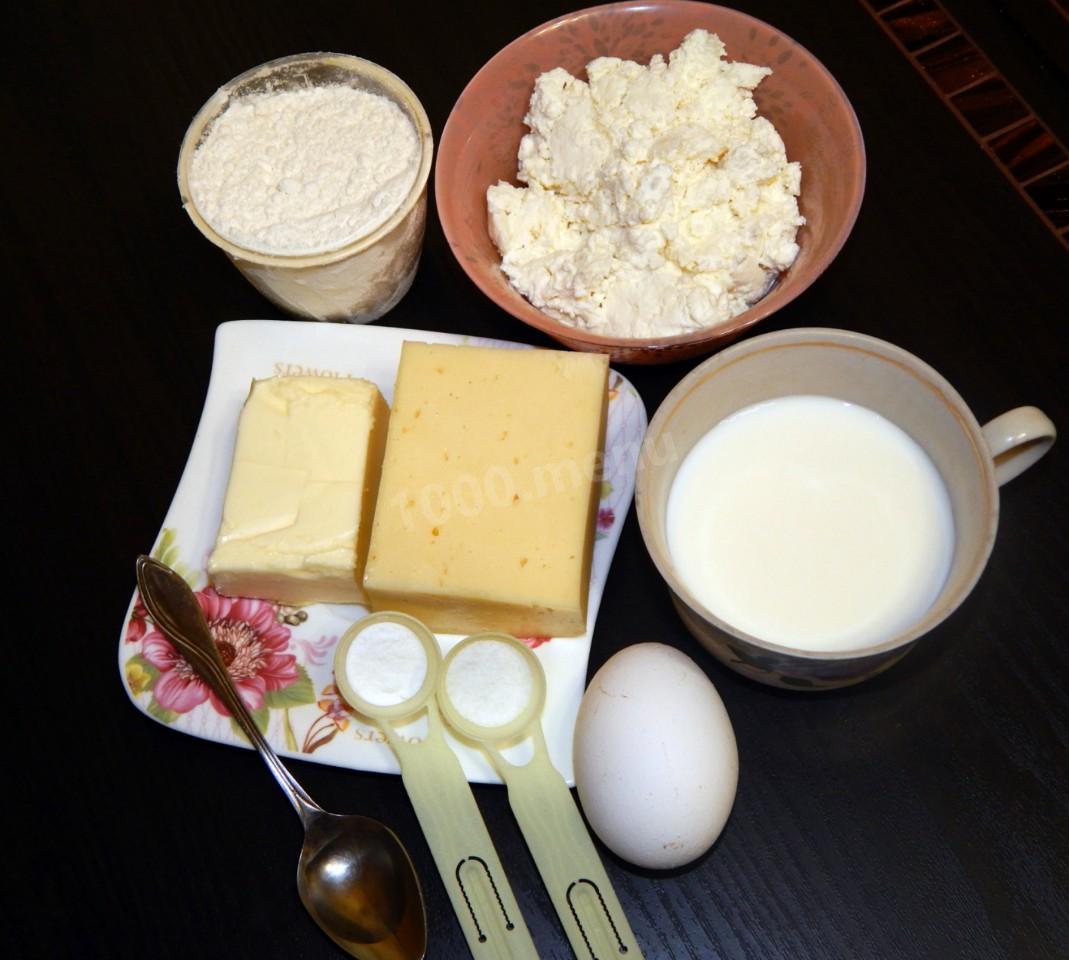 Шаг 1 приготовления Хачапури на сковороде с творогом и твердым сыром быстрый