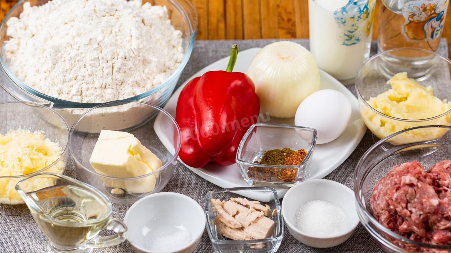 Шаг 1 приготовления Мясной пирог из сдобного дрожжевого теста