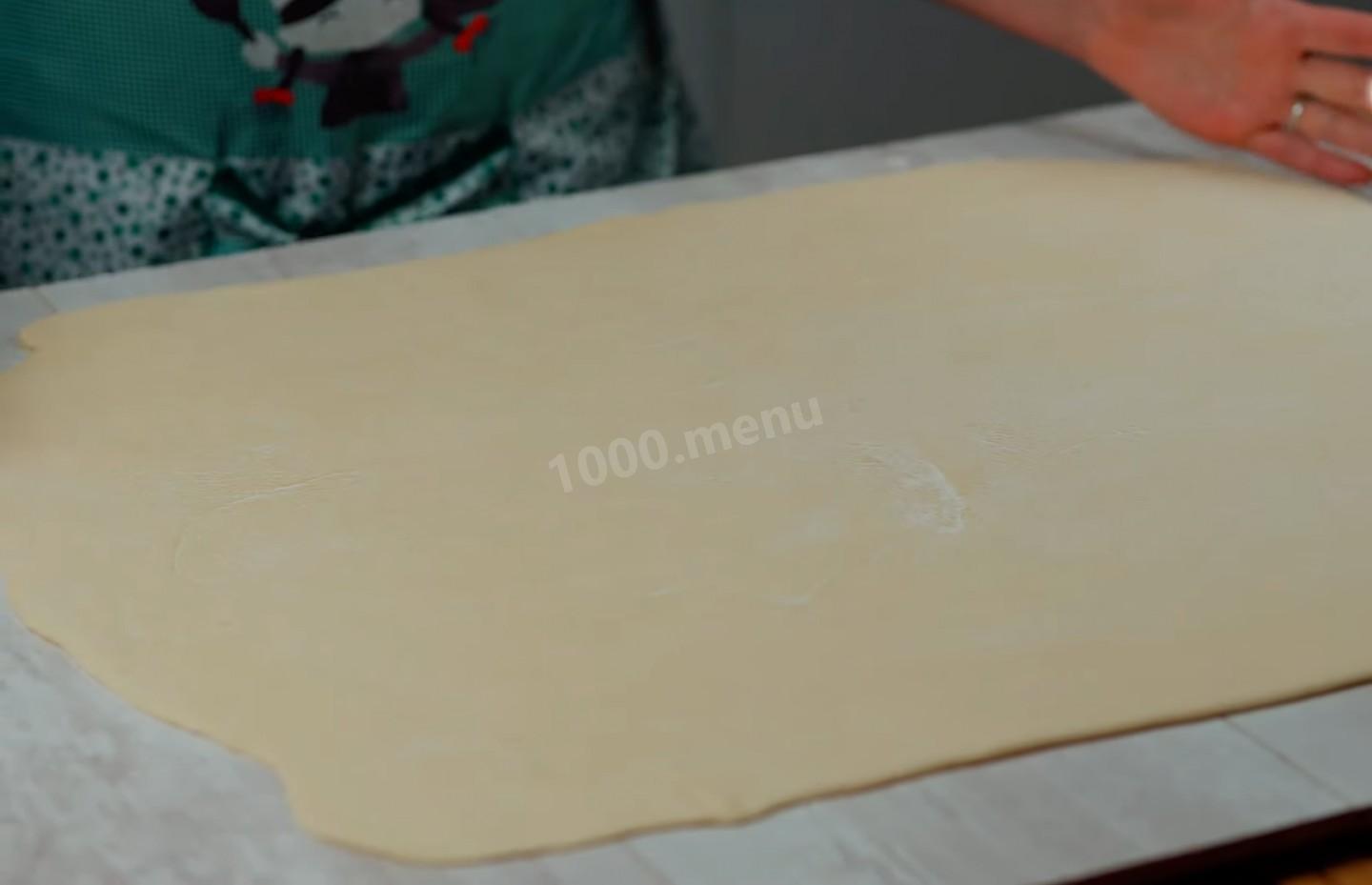 Шаг 20 приготовления Мясной пирог из сдобного дрожжевого теста