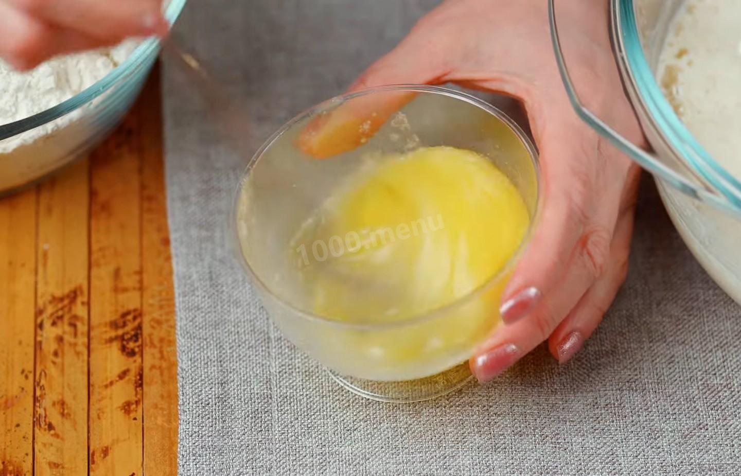 Шаг 7 приготовления Мясной пирог из сдобного дрожжевого теста