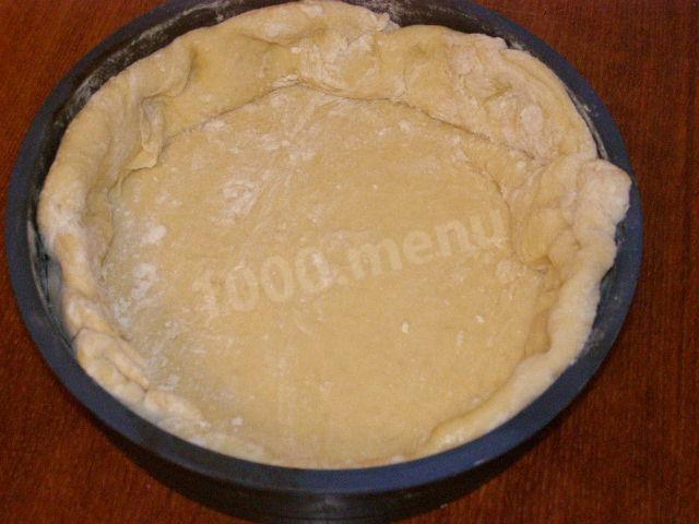 Шаг 13 приготовления Открытый дрожжевой пирог с яблоками и изюмом в духовке