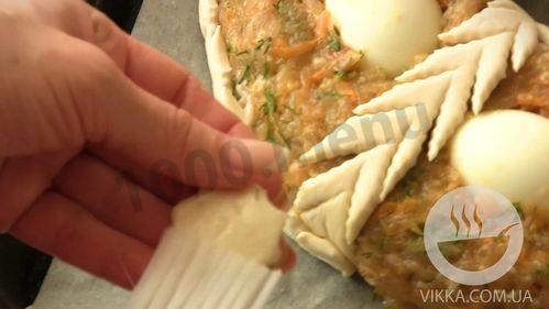 Шаг 15 приготовления Пирог из куриного фарша Рождественское кольцо
