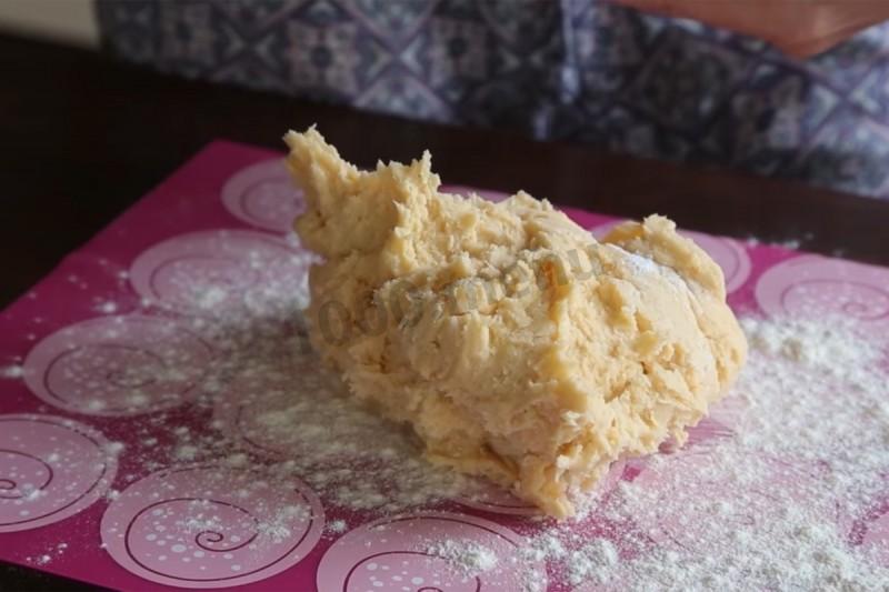 Шаг 8 приготовления Печенье на молоке, сливочном масле и желтках