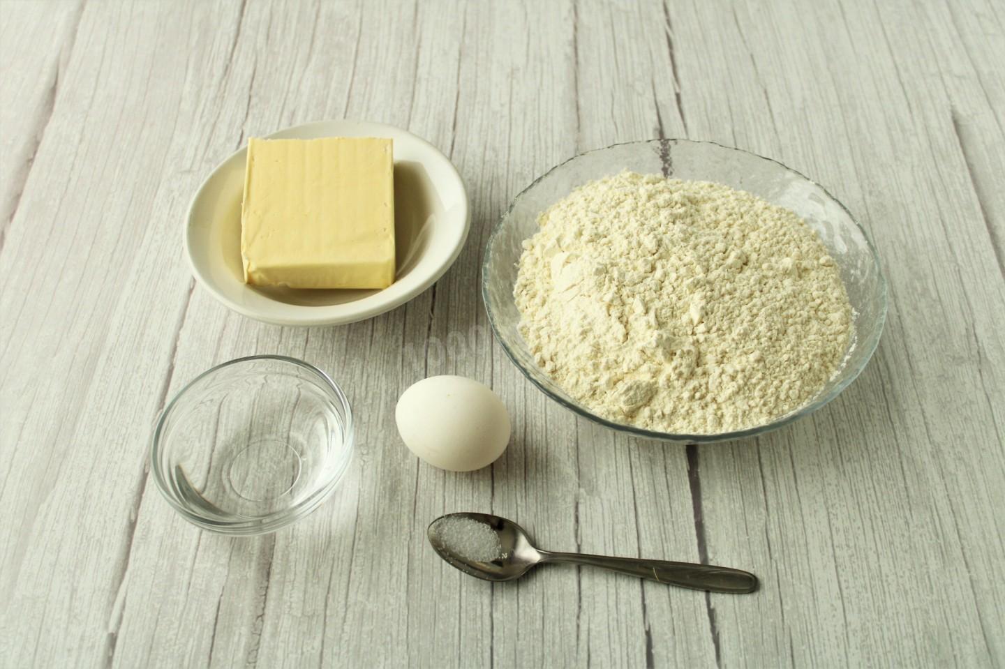 Шаг 1 приготовления Корниш пасти