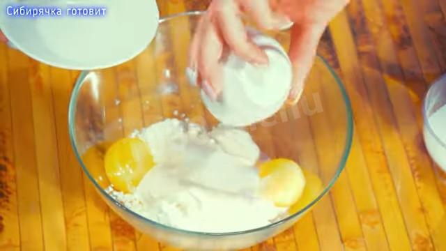 Шаг 5 приготовления Творожное печенье на сметане с сахаром и ванильным вкусом