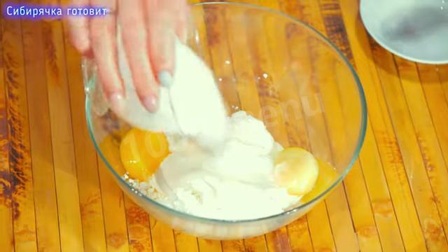 Шаг 6 приготовления Творожное печенье на сметане с сахаром и ванильным вкусом
