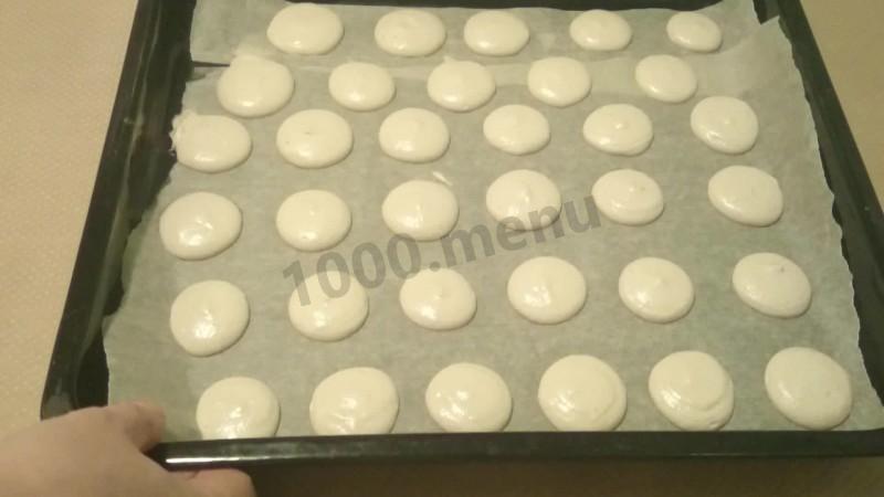 Шаг 7 приготовления Макаруны с шоколадным кремом