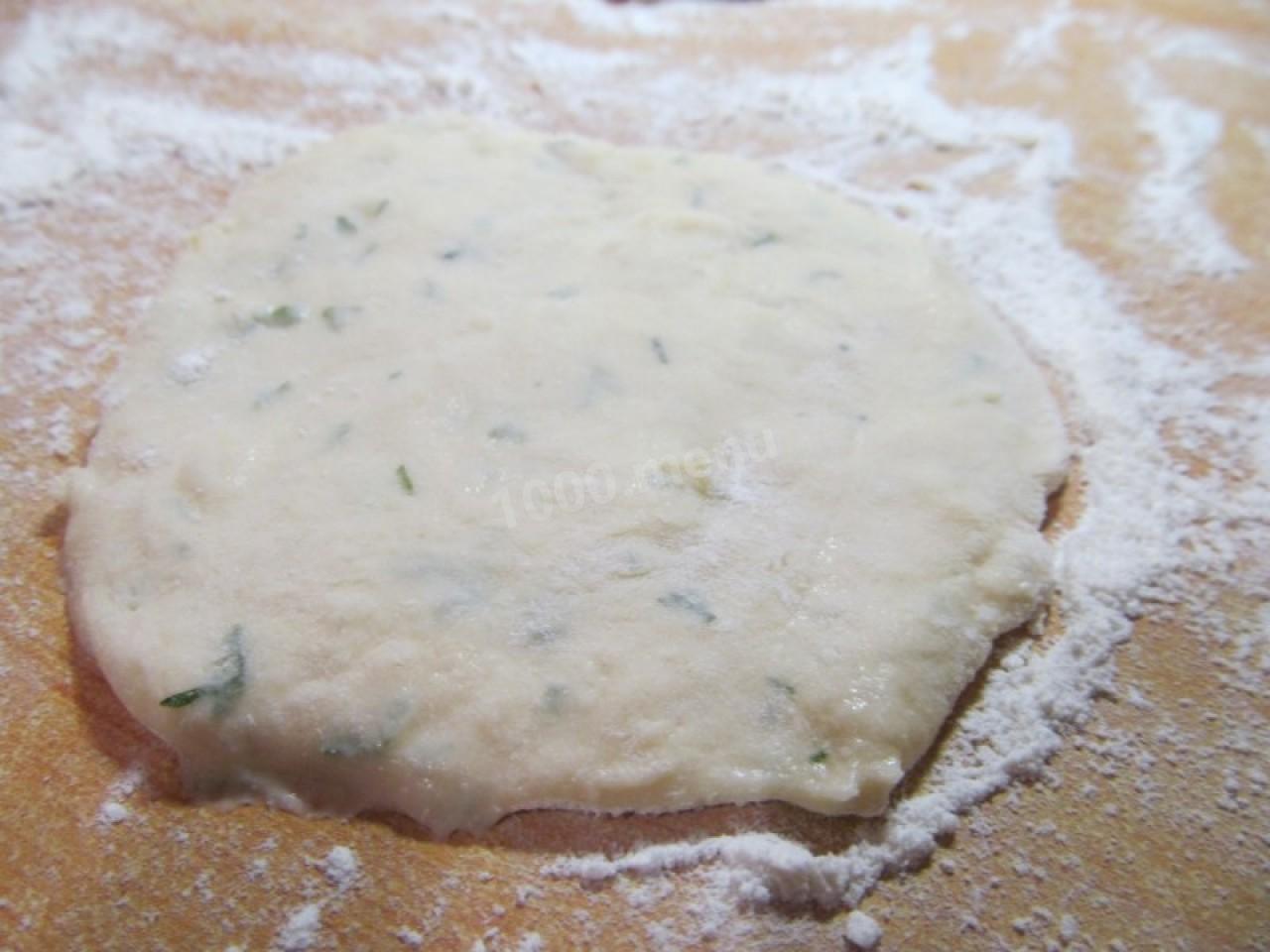 Шаг 21 приготовления Пирожки с курицей на сметане без дрожжей