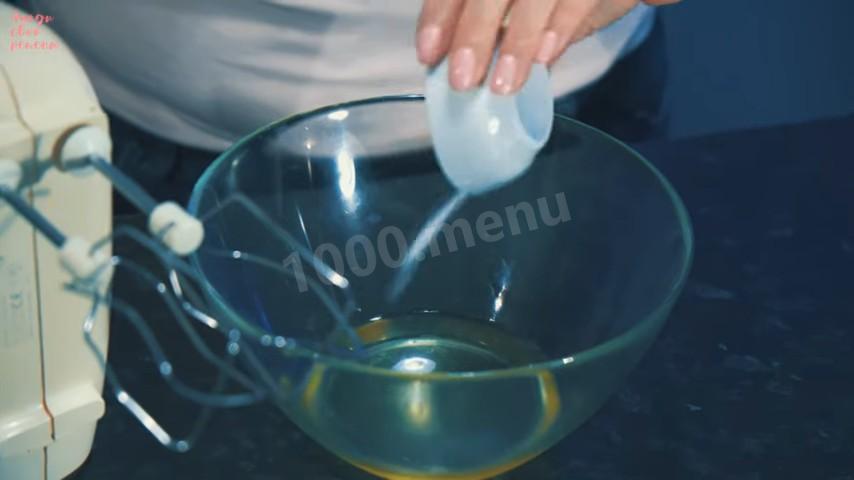 Шаг 14 приготовления Песочные рогалики с белковой начинкой