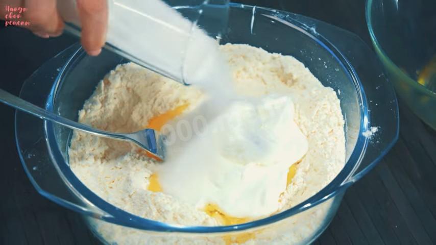 Шаг 9 приготовления Песочные рогалики с белковой начинкой