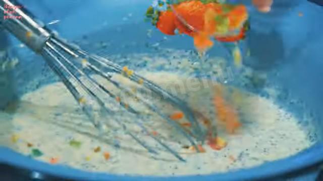 Шаг 17 приготовления Пасхальные куличи с курагой и цукатами на дрожжевом тесте