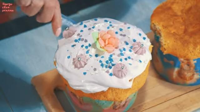 Шаг 27 приготовления Пасхальные куличи с курагой и цукатами на дрожжевом тесте