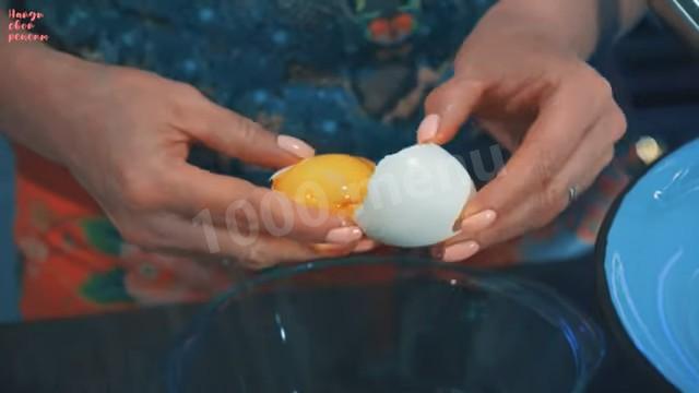 Шаг 9 приготовления Пасхальные куличи с курагой и цукатами на дрожжевом тесте