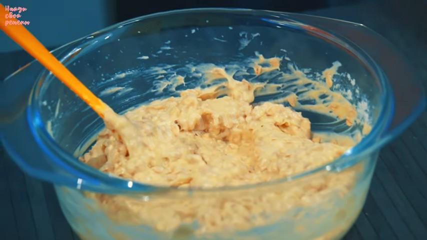 Шаг 12 приготовления Морковный пирог с ванильным вкус овсяными хлопьями и курагой