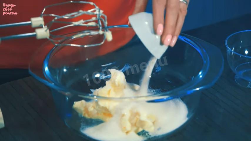 Шаг 3 приготовления Морковный пирог с ванильным вкус овсяными хлопьями и курагой