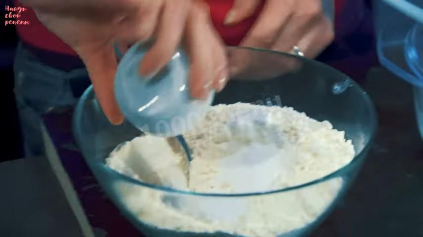 Шаг 13 приготовления Бублики с маком на молоке