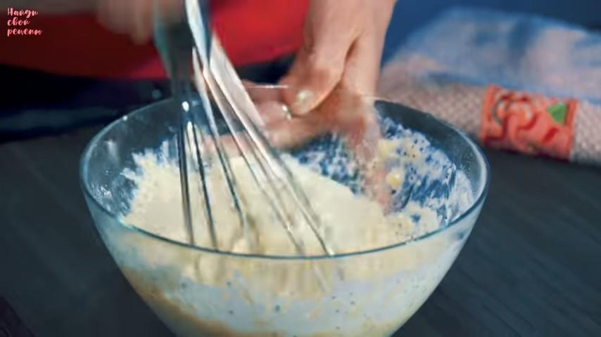 Шаг 7 приготовления Постные оладьи с маком из дрожжевого теста