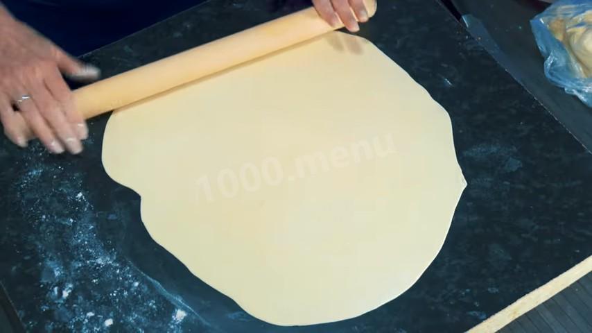 Шаг 14 приготовления Идеальные чебуреки с начинкой из мясного фарша