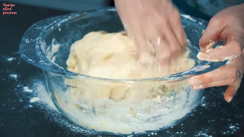 Шаг 13 приготовления Классические беляши с сочной мясной начинкой