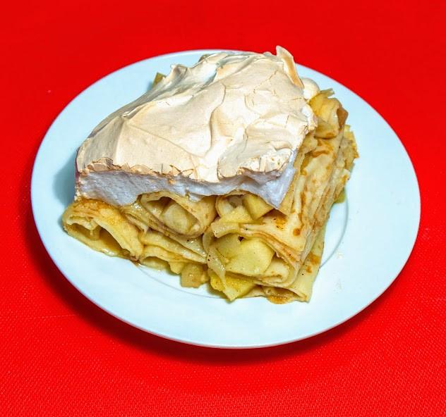 Шаг 19 приготовления Блинный пирог с начинкой из фруктов